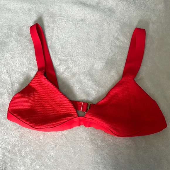 NWOT👙VITAMIN A Swim Cheryl EcoTex Bikini Top in Cherry Red, Size Large (10) - Picture 7 of 14